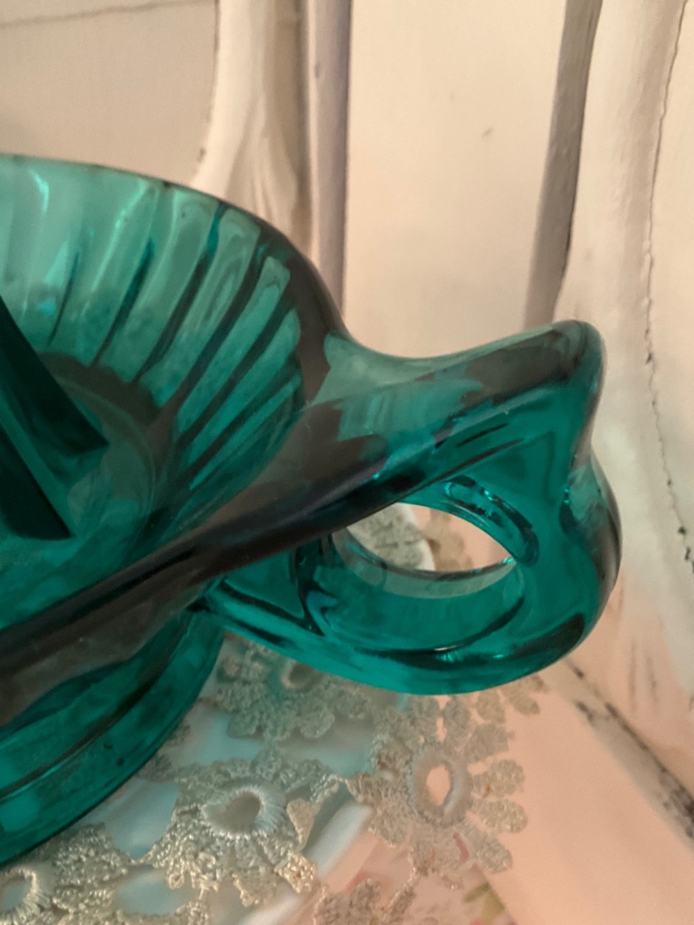 Teal Glass Citrus Juicer - Depression Glass Reemer - Picture 4 of 9